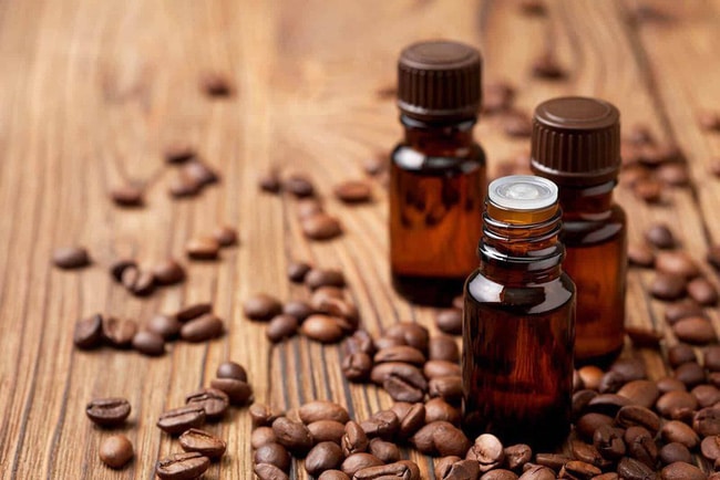 Tinh dầu café được biết đến với rất nhiều công dụng, đặc biệt là trong việc dưỡng tóc