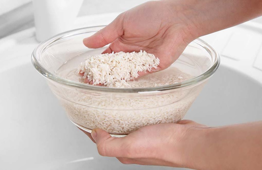 Tẩy trắng da mặt hữu hiệu nhờ nước vo gạo